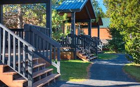 Explorer Cabins At Yellowstone