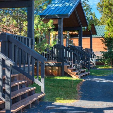 Explorer Cabins At Yellowstone West Yellowstone Exterior photo
